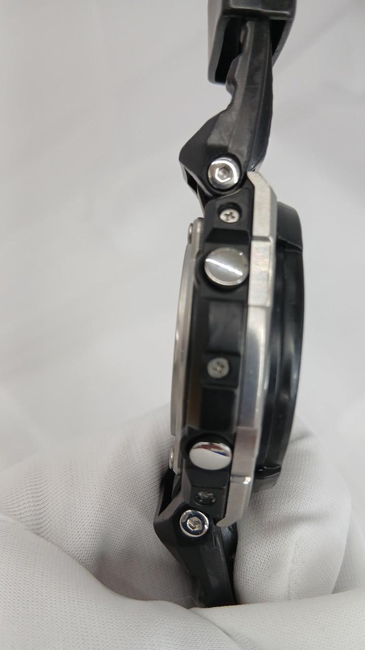 CASIO G-SHOCK GST-300(802MBH)