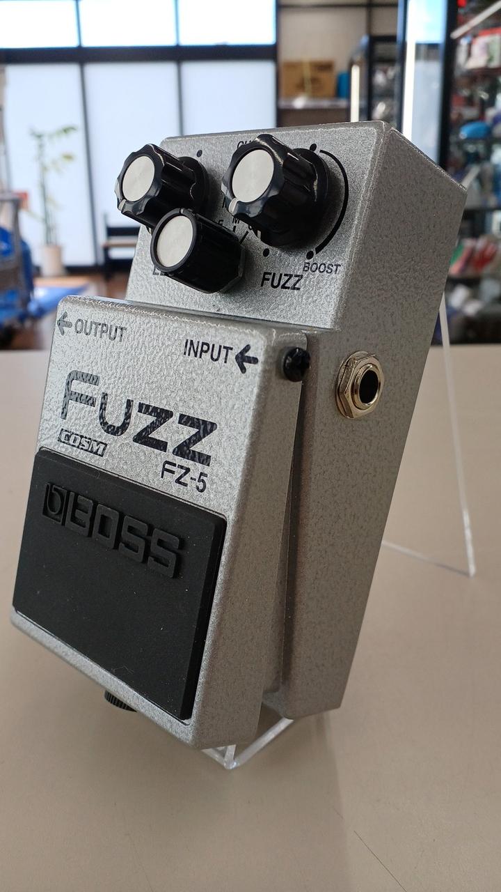 BOSS Effects pedal FZ-5