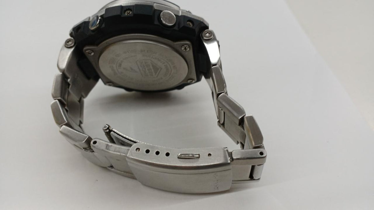 CASIO Radio-Controlled Solar G-SHOCK GST-W1100 - Banzai Thrifting | BanzaiHobby