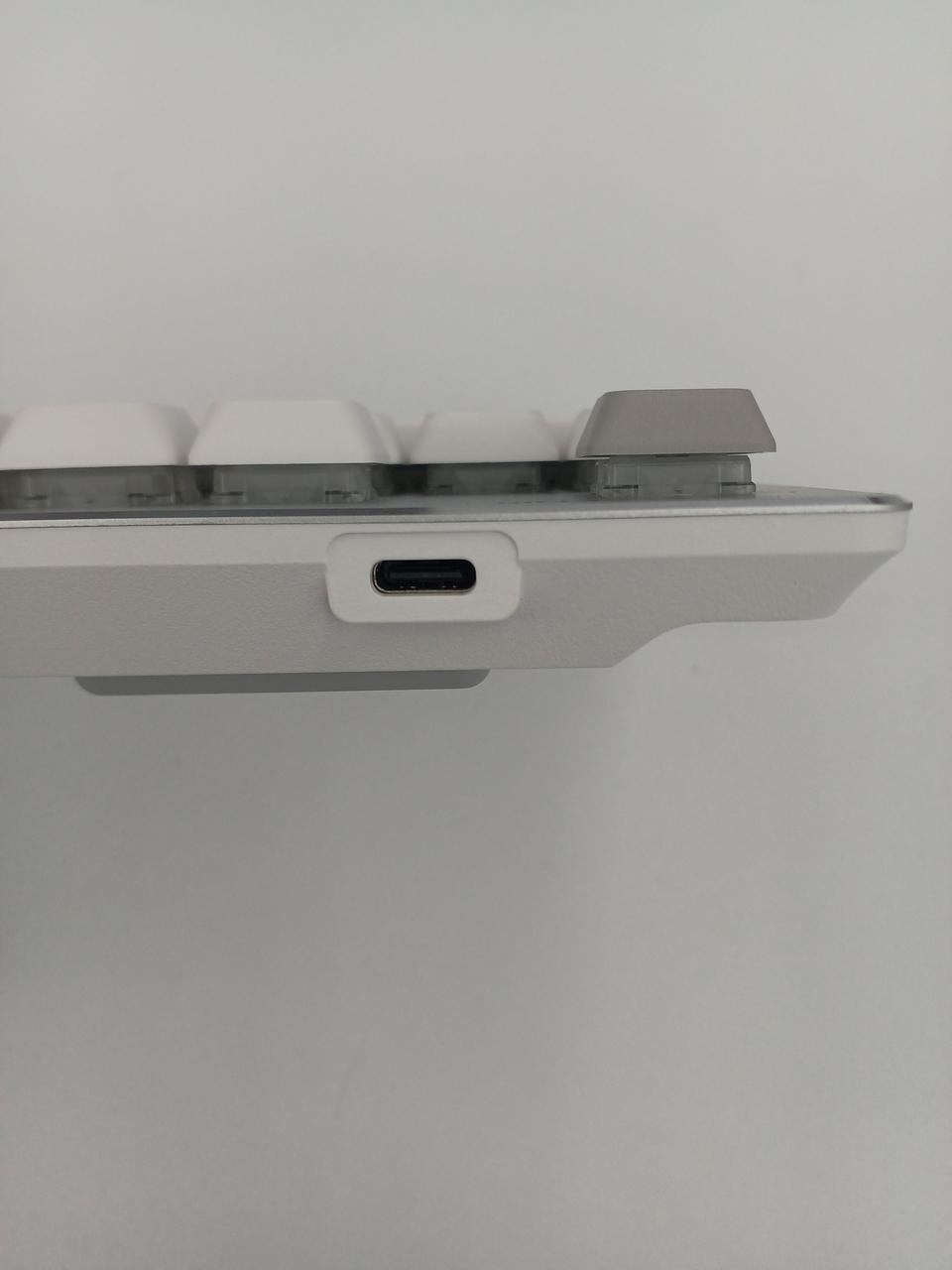 ELECOM Keyboard: TK-VK720AL