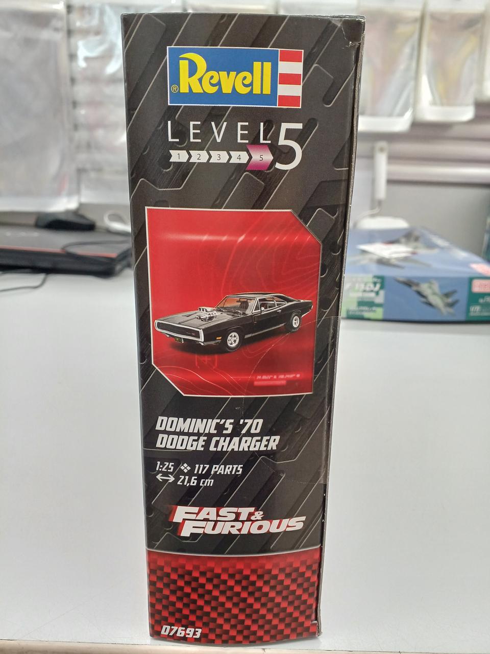 REVELL 1/25 Scale Plastic Model Dodge Charger "Dominic" "FAST & FURIO" - Banzai Thrifting | BanzaiHobby
