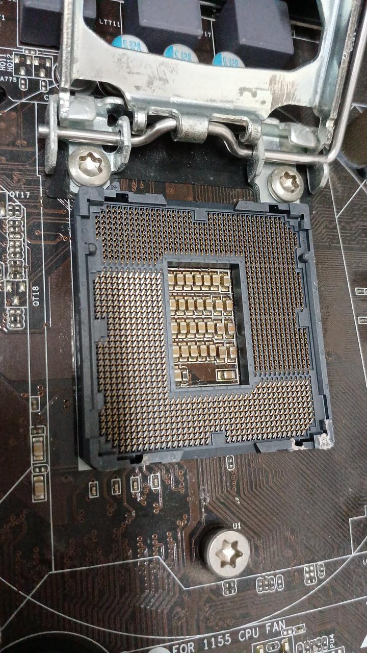 ARSOCK Motherboard Z77PRO4-M - Banzai Thrifting | BanzaiHobby