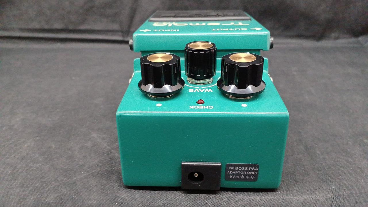 BOSS TR-2 Effects Pedal - Banzai Thrifting | BanzaiHobby