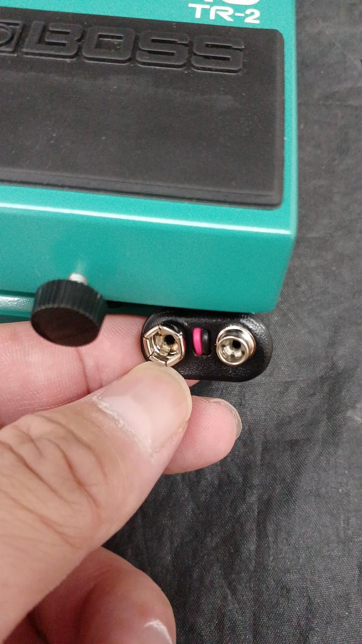 BOSS TR-2 Effects Pedal - Banzai Thrifting | BanzaiHobby