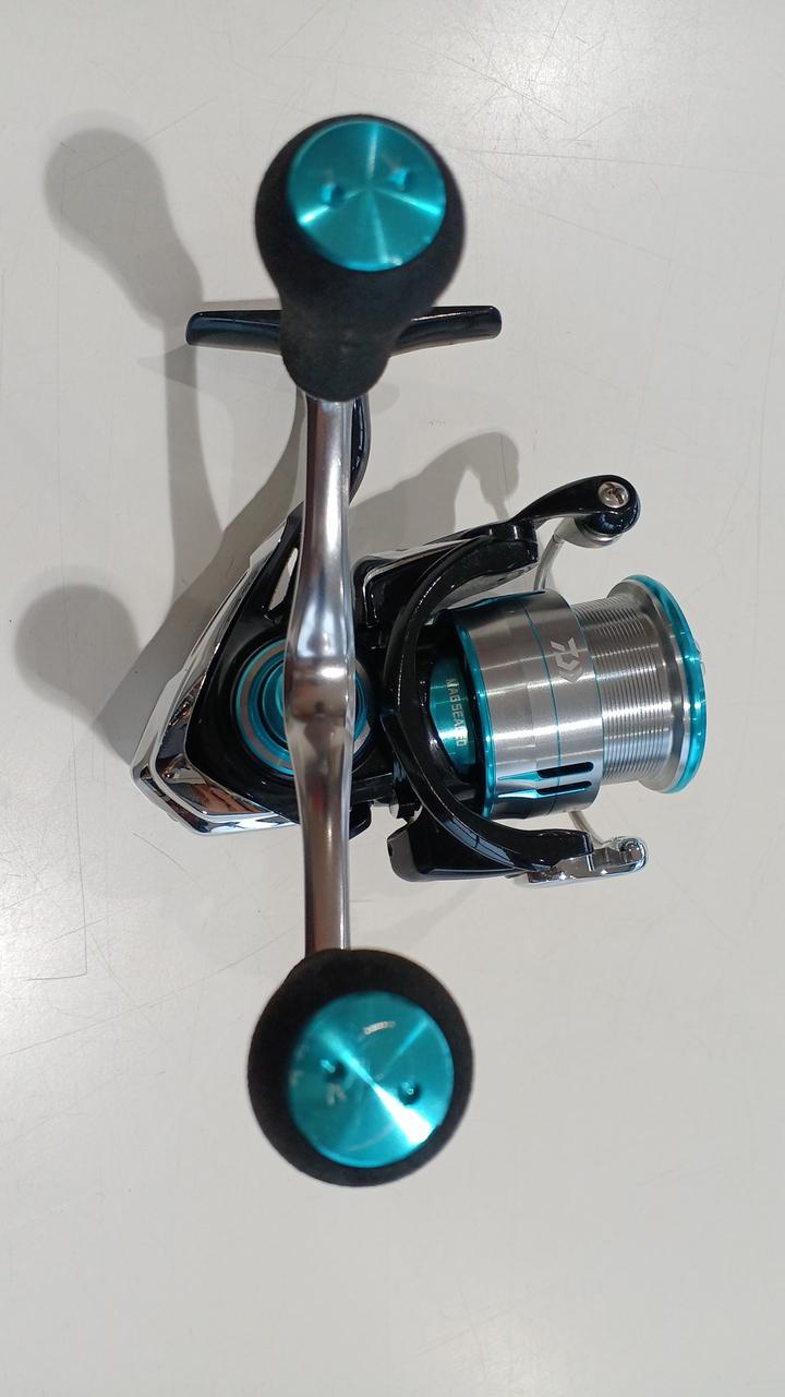 DAIWA Spinning Reel 19EMERALDAS LT2500S-H-DH - Banzai Thrifting | BanzaiHobby