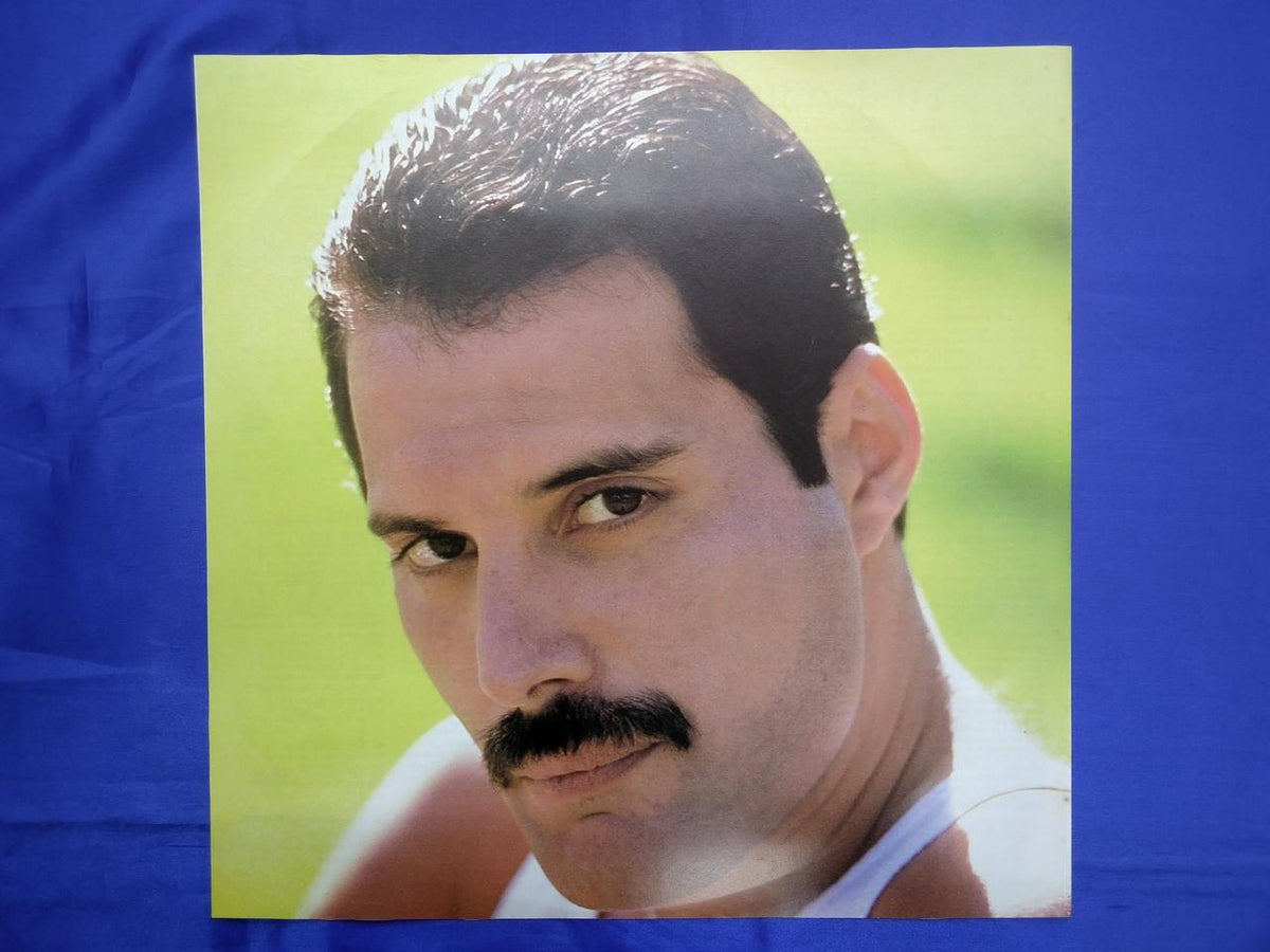 CBS・SONY Freddie Mercury MR. Bad Guy 28AP 3030 - Banzai Thrifting | BanzaiHobby