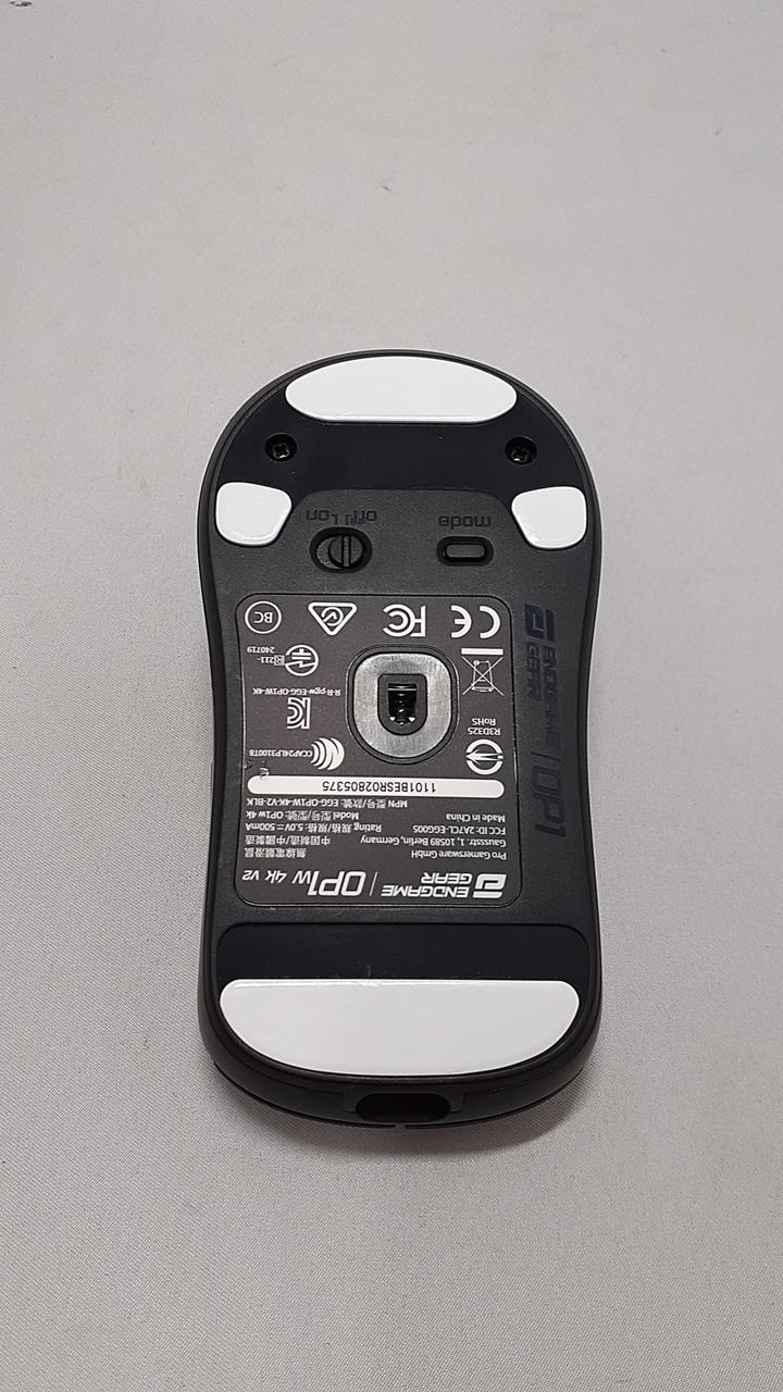 ENDGAME GEAR Gaming Mouse OP1W 4K - Banzai Thrifting | BanzaiHobby