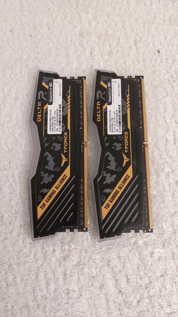 TEAMGROUP Memory 8GB x2 TF9D48G3200HC16CBK - Banzai Thrifting | BanzaiHobby