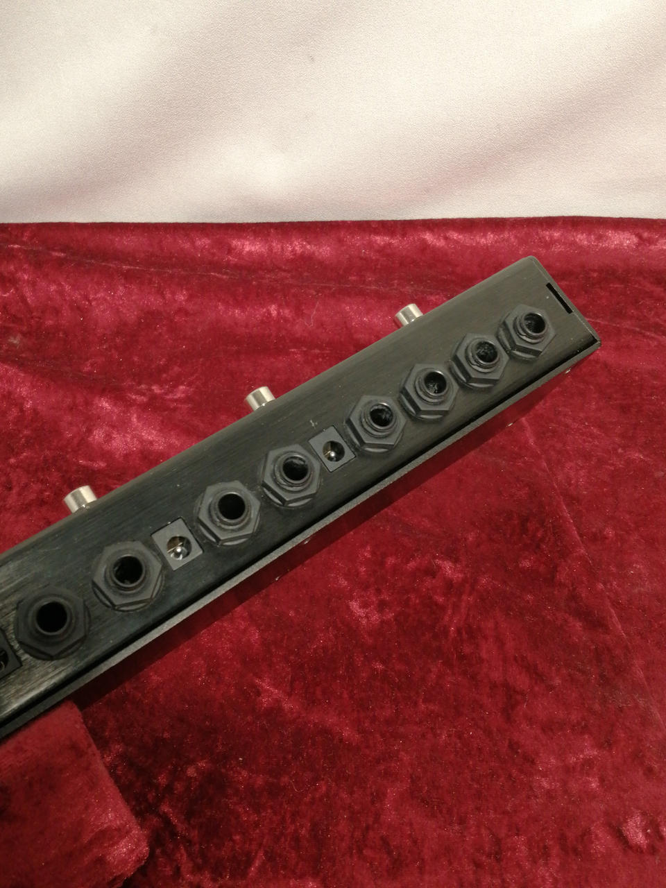 ONE CONTROL Switcher Chamaeleo Tail Loop MKII - Banzai Thrifting | BanzaiHobby
