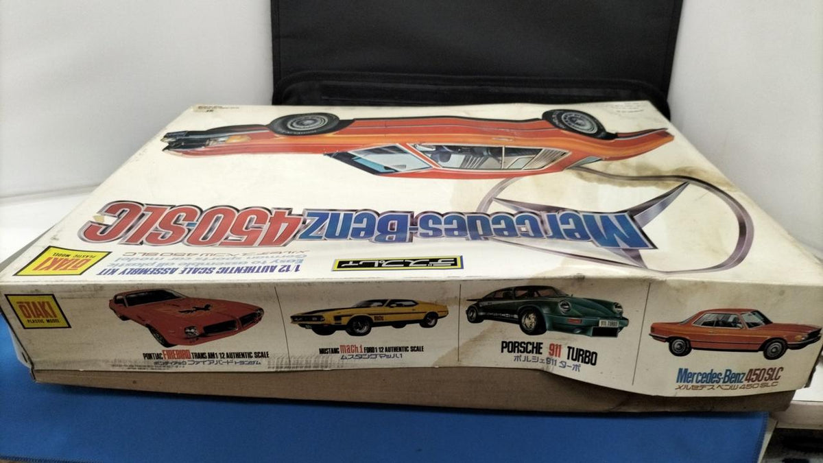 OTAKI Mercedes-Benz 450SLC Plastic Model - Banzai Thrifting | BanzaiHobby