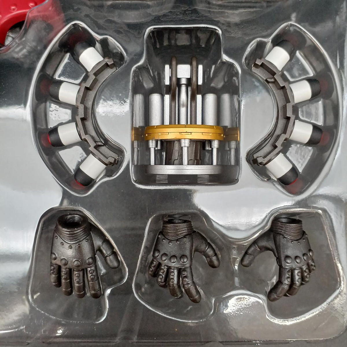 BANDAI Super Robot Chogokin Giant Robo THE ANIMATION VERSION - Banzai Thrifting | BanzaiHobby