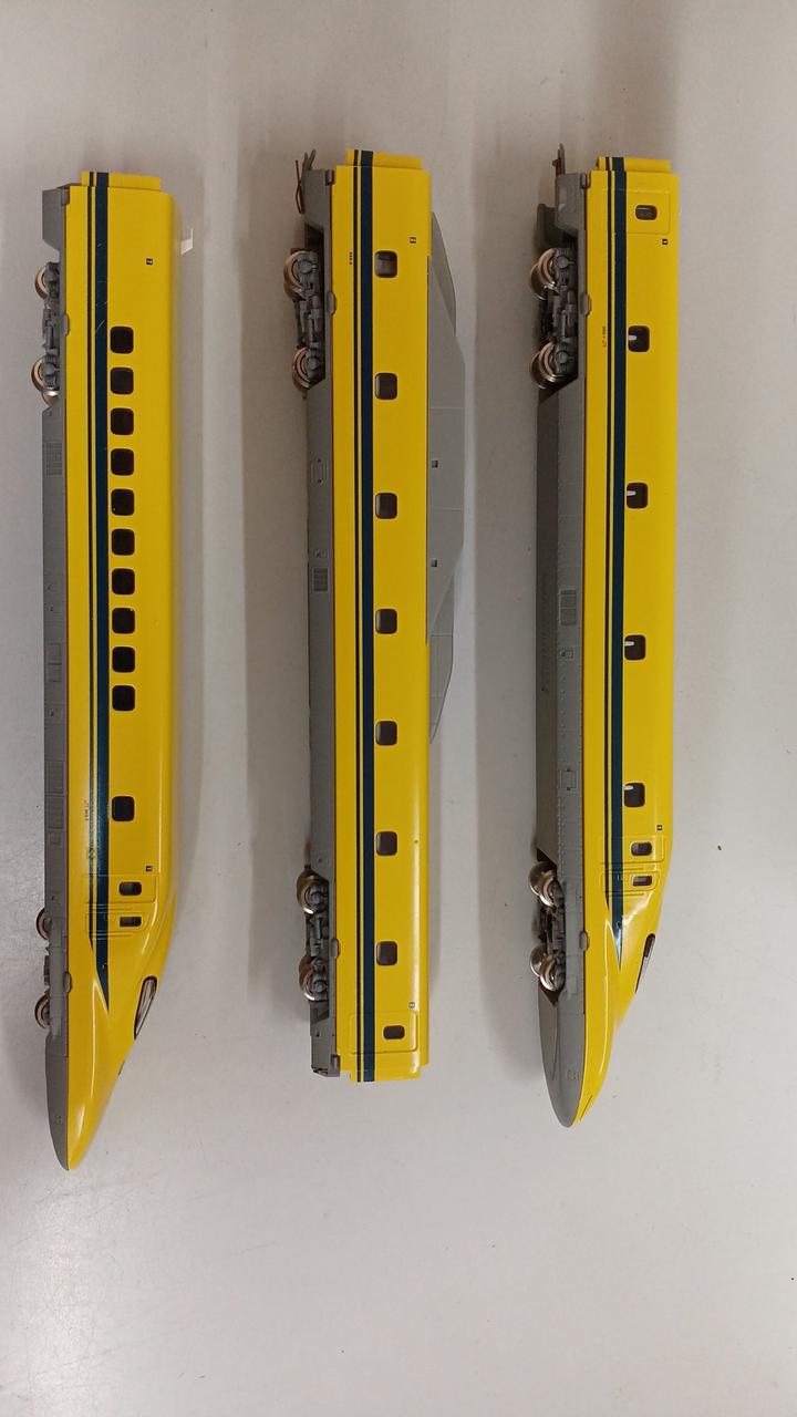 TOMIX N Gauge Basic Set SD 90160 Doctor Yellow - Banzai Thrifting | BanzaiHobby