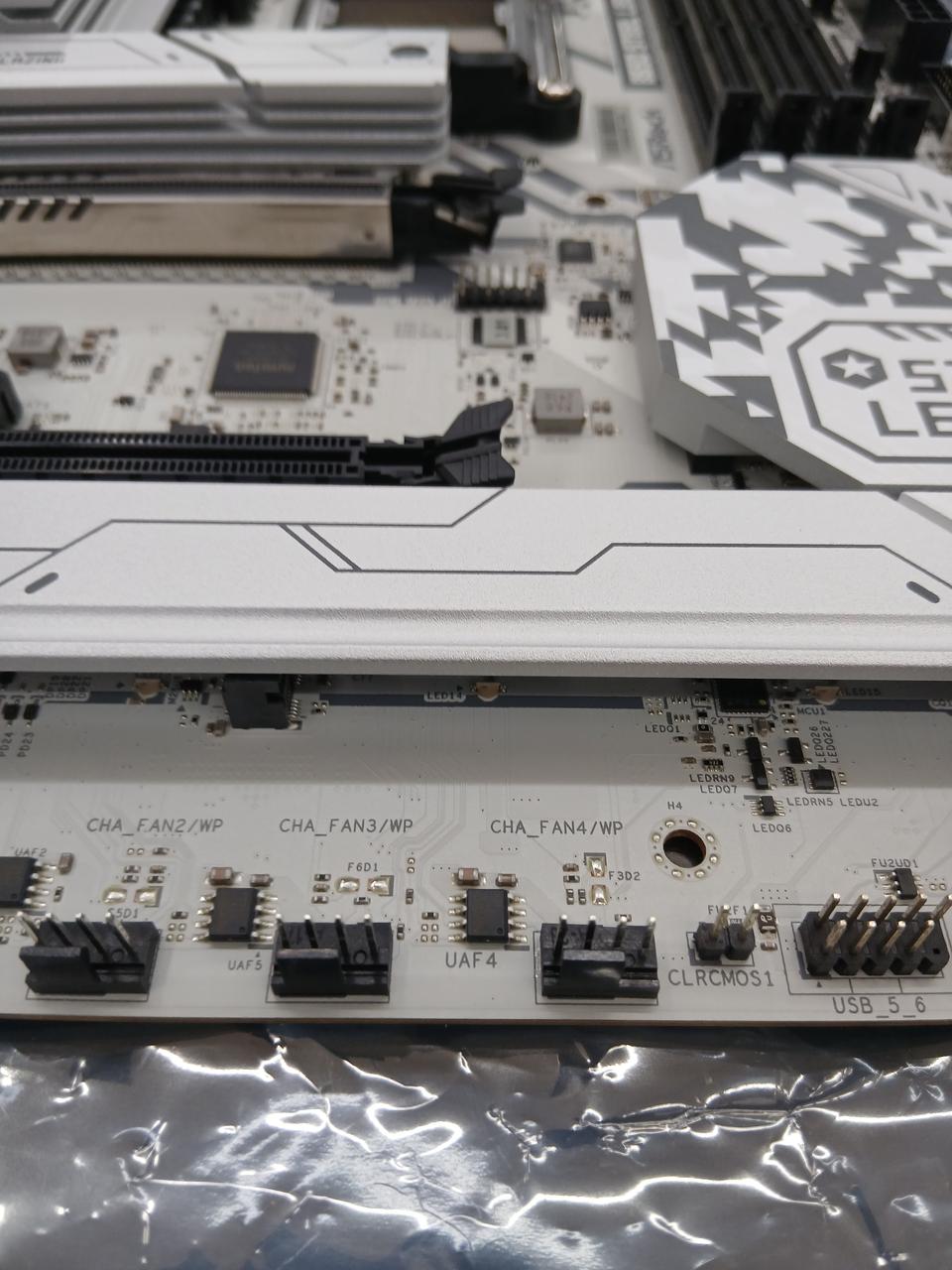 ASROCK Motherboard B650 STEEL LEGEND WIFI - Banzai Thrifting | BanzaiHobby