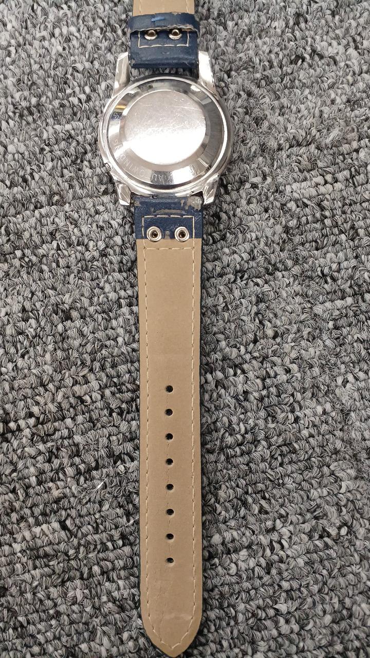 SEIKO automatic wristwatch - Banzai Thrifting | BanzaiHobby