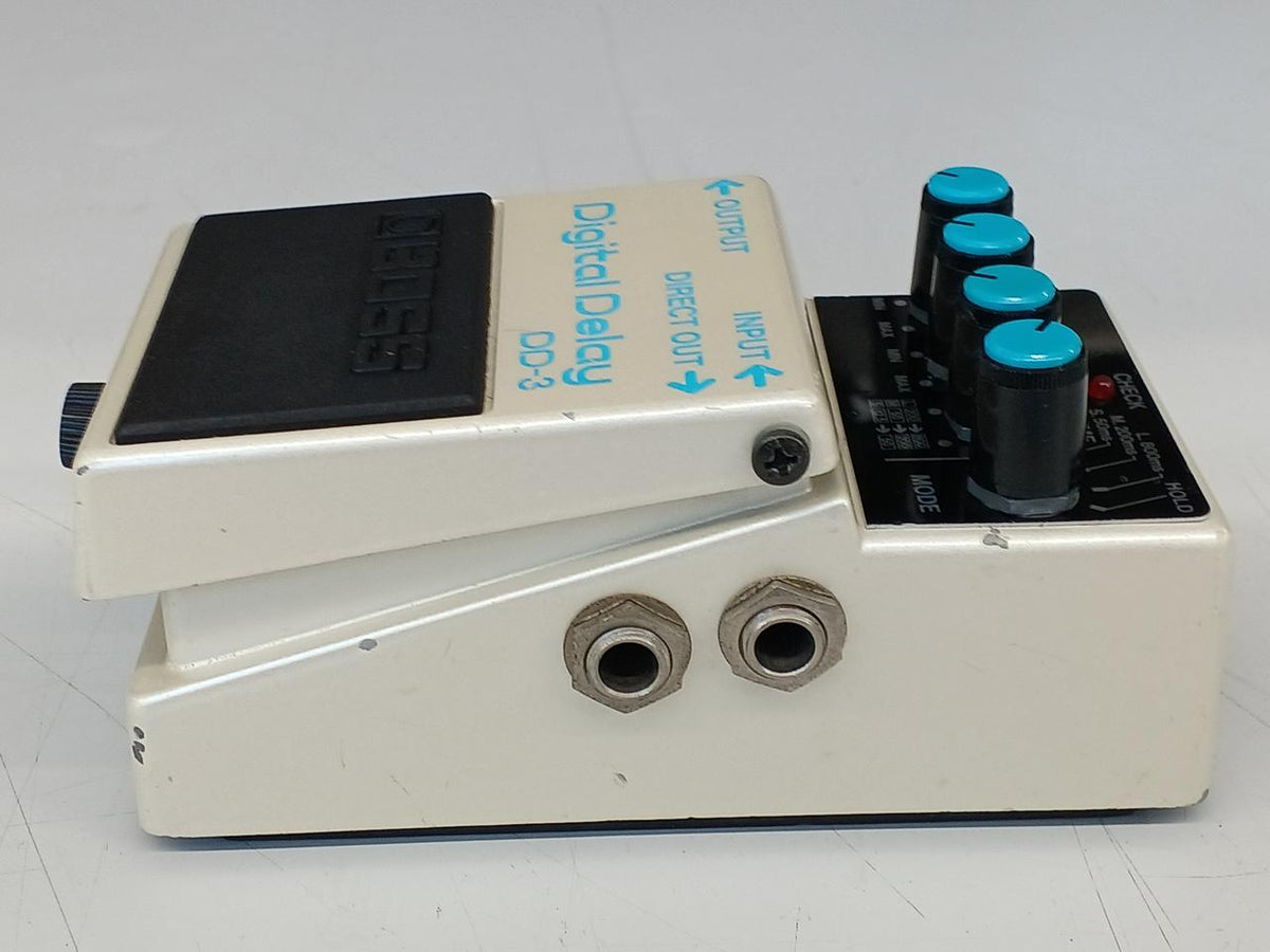 BOSS Effects Pedal DD-3 JAPAN - Banzai Thrifting | BanzaiHobby