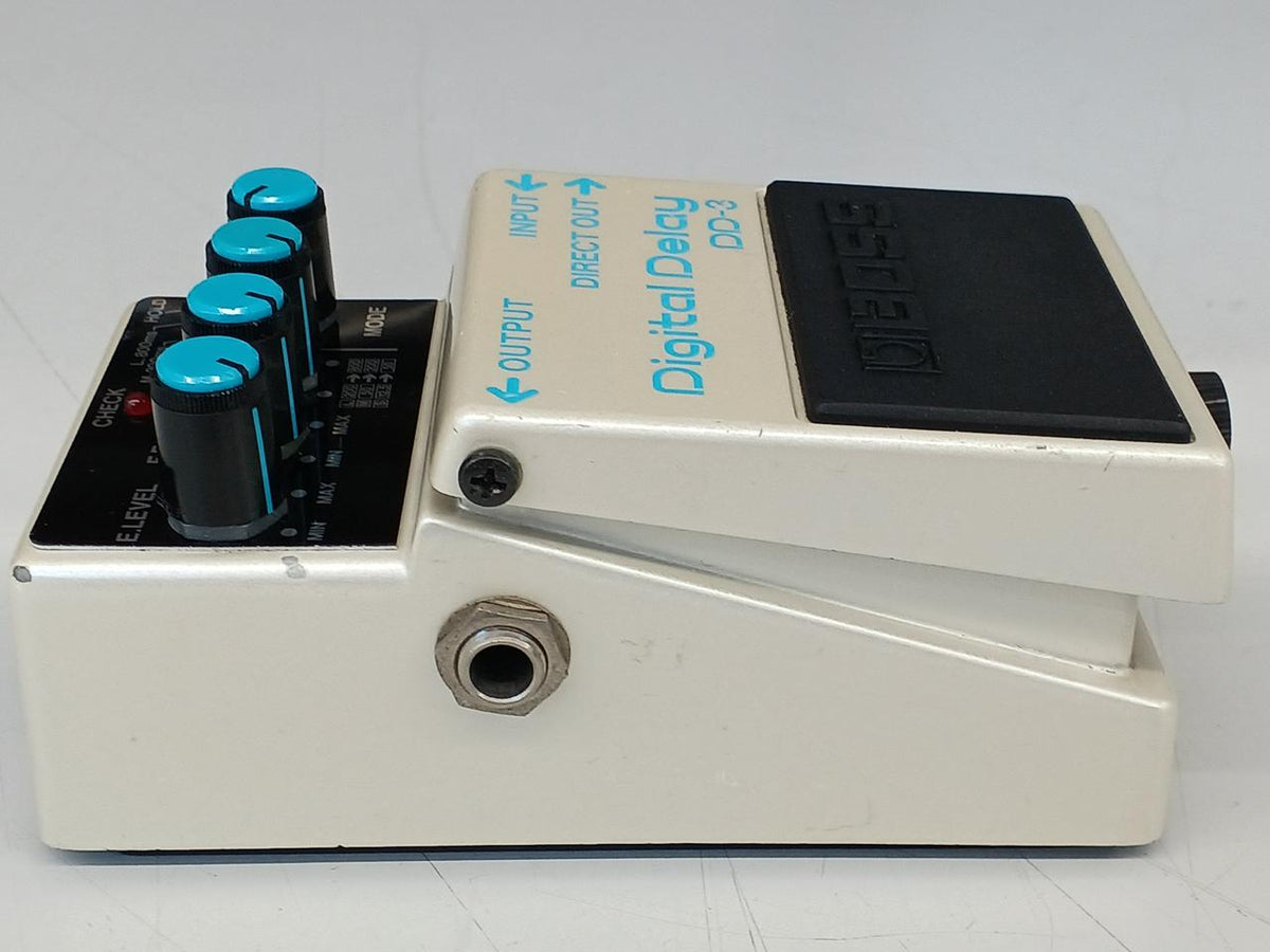 BOSS Effects Pedal DD-3 JAPAN - Banzai Thrifting | BanzaiHobby
