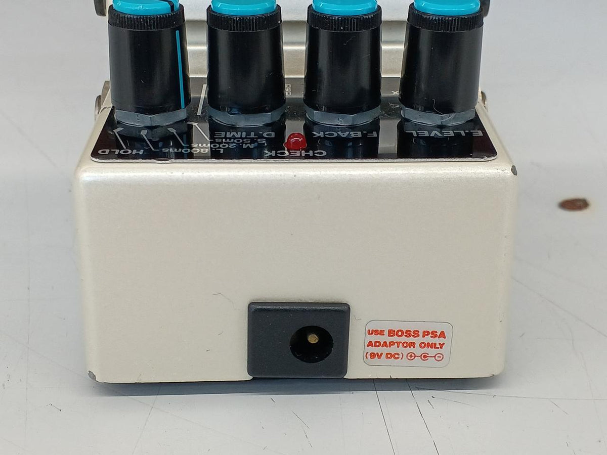 BOSS Effects Pedal DD-3 JAPAN - Banzai Thrifting | BanzaiHobby