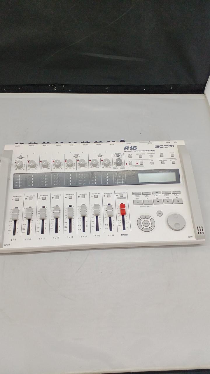 ZOOM Digital MTR R16 - Banzai Thrifting | BanzaiHobby