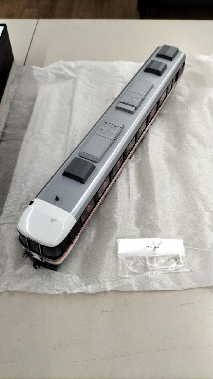 Pea HO Gauge KiHa 85 - Banzai Thrifting | BanzaiHobby