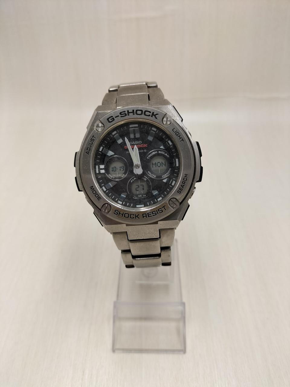 CASIO G-SHOCK GST-W310D - Banzai Thrifting | BanzaiHobby