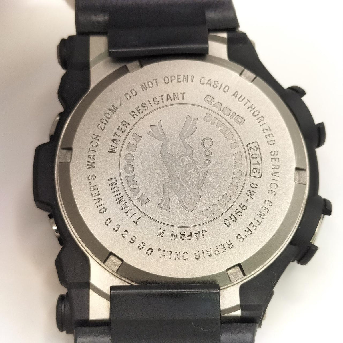 G-SHOCK Frogman Wristwatch DW-9900 FROGMAN - Banzai Thrifting | BanzaiHobby