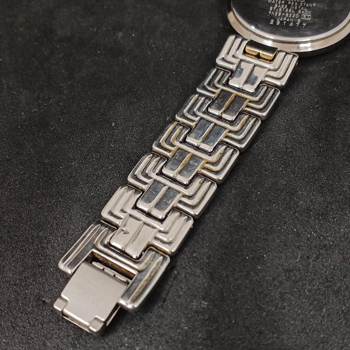 SEIKO Wristwatch 7N29-5230 - Banzai Thrifting | BanzaiHobby