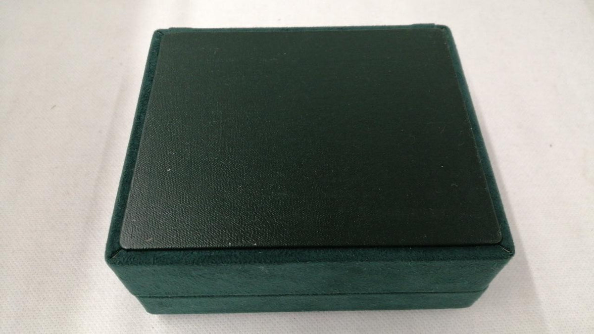 SEIKO Quartz Wristwatch 8J56-7000 - Banzai Thrifting | BanzaiHobby
