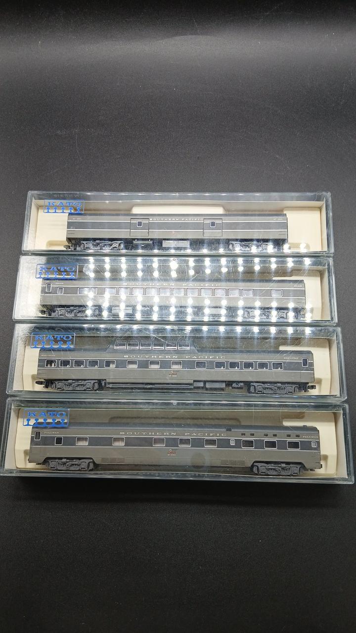 KATO SMOOTHSIDE PASSENGER CAR(SET B SOUTHERN PACIFIC-1 - Banzai Thrifting | BanzaiHobby