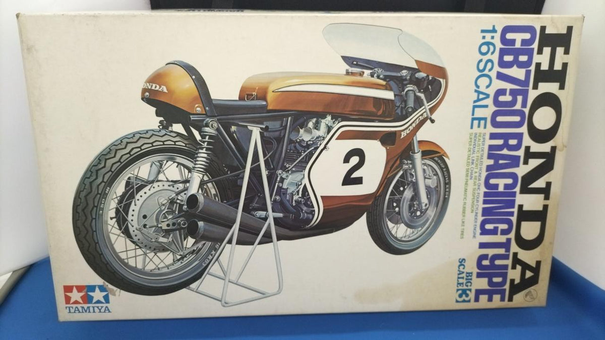 Tamiya HONDA CB750 RACING Type Big Scale Plastic Model - Banzai Thrifting | BanzaiHobby