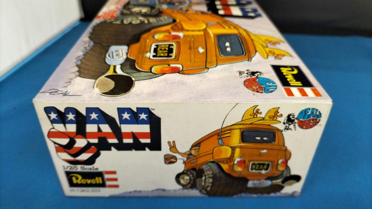 REVELL VAN Plastic Model - Banzai Thrifting | BanzaiHobby