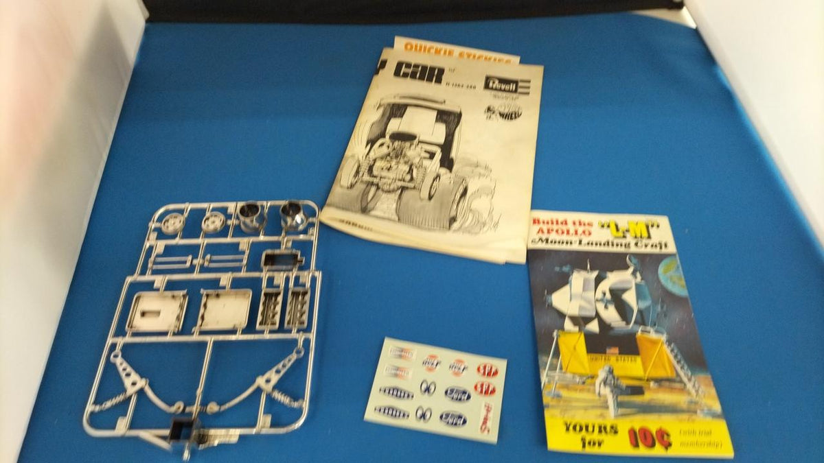 REVELL PHONY CAR Plastic Model - Banzai Thrifting | BanzaiHobby
