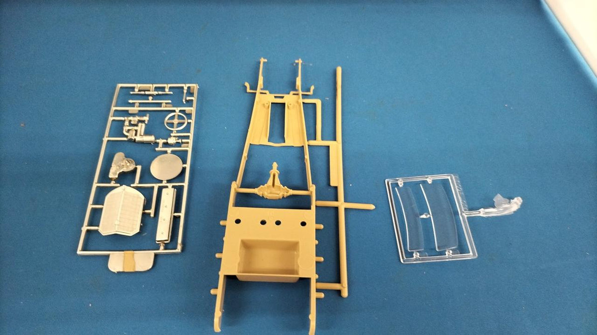 MONOGRAM ROMMELS ROD plastic model - Banzai Thrifting | BanzaiHobby
