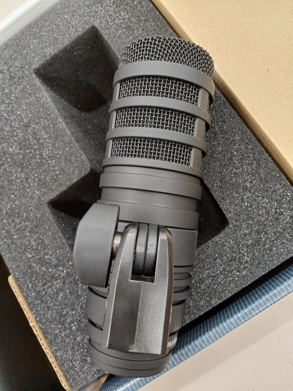 AUDIO-TECHNICA Dynamic Microphone BP40 - Banzai Thrifting | BanzaiHobby