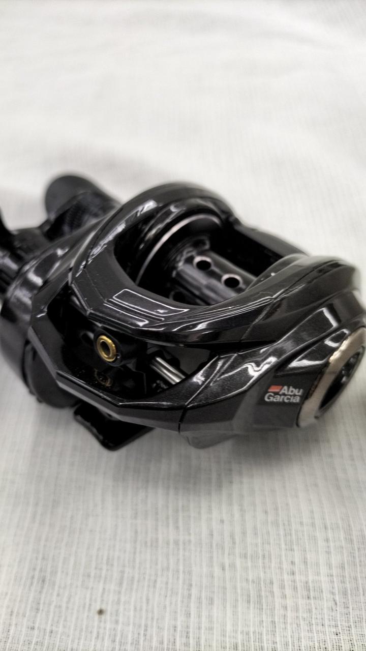 AbuGarcia Baitcasting Reels TROXANI8 - Banzai Thrifting | BanzaiHobby