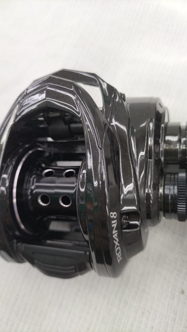 AbuGarcia Baitcasting Reels TROXANI8 - Banzai Thrifting | BanzaiHobby