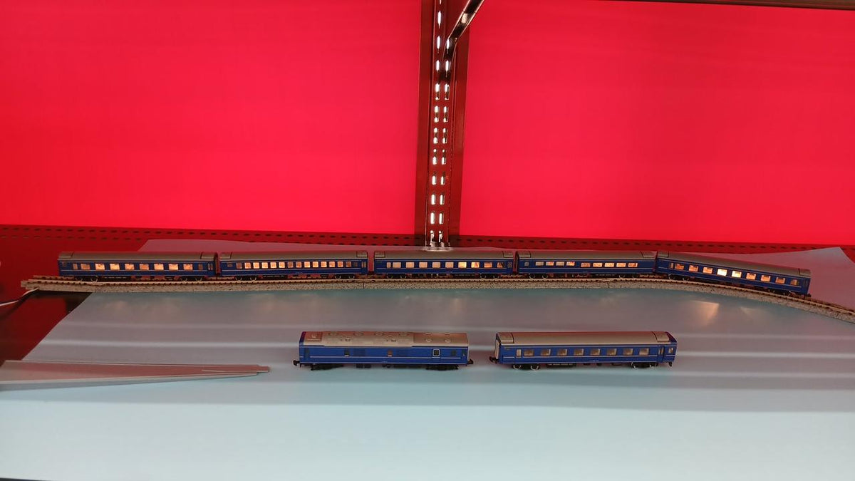 TOMIX JR 24 Series 25 Limited Express Sleeper Passenger Car (Asakaze Specification) 92607 - Banzai Thrifting | BanzaiHobby