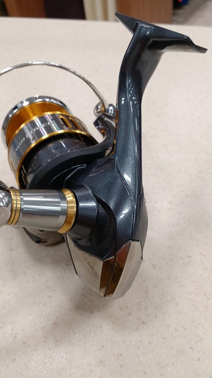 SHIMANO Spinning Reel 15 Twin Power SW8000HG - Banzai Thrifting | BanzaiHobby