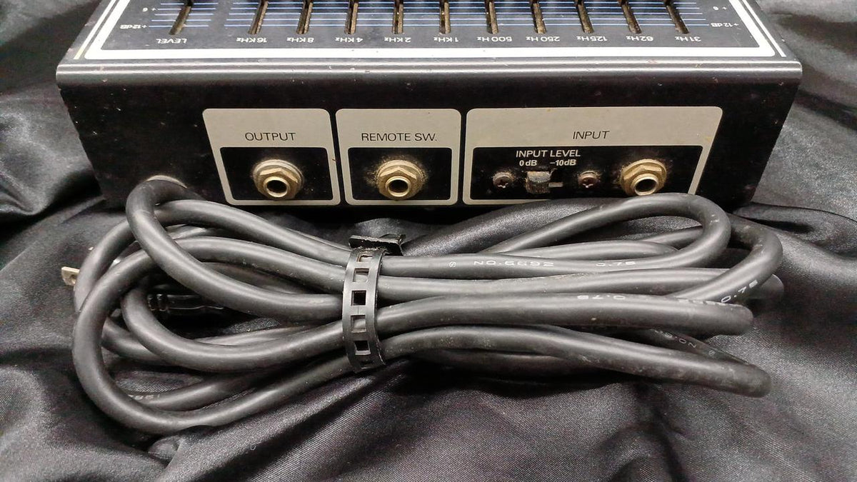 BOSS Graphic Equalizer GE-10 - Banzai Thrifting | BanzaiHobby