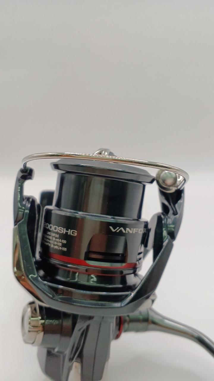 SHIMANO Spinning Reel 24 VANFORD C2000SHG-A 047021 - Banzai Thrifting | BanzaiHobby