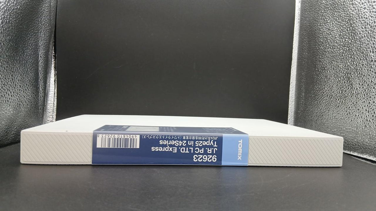 TOMIX JR 24 Series 25 Limited Express Sleeper Passenger Car Twilight Express (7 92623 - Banzai Thrifting | BanzaiHobby
