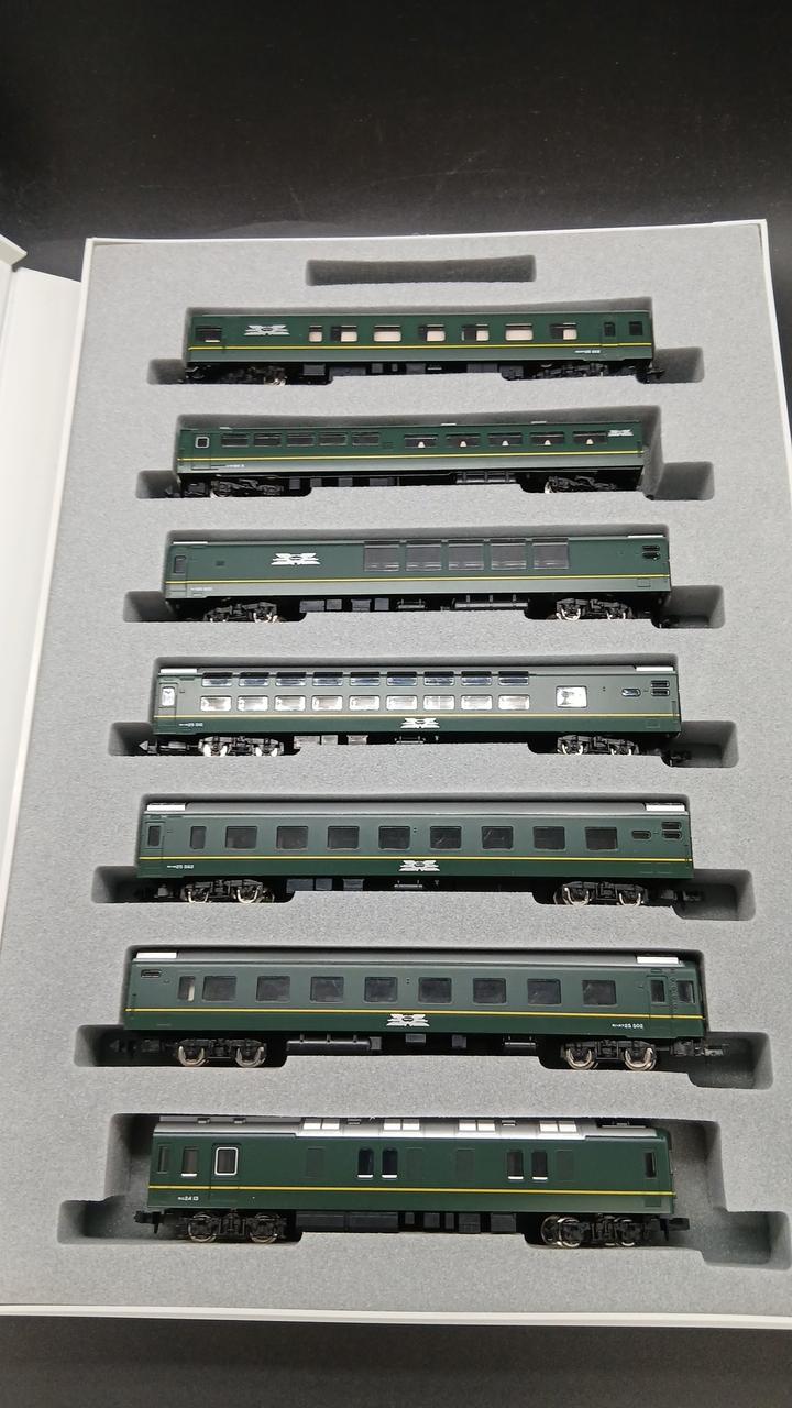 TOMIX JR 24 Series 25 Limited Express Sleeper Passenger Car Twilight Express (7 92623 - Banzai Thrifting | BanzaiHobby