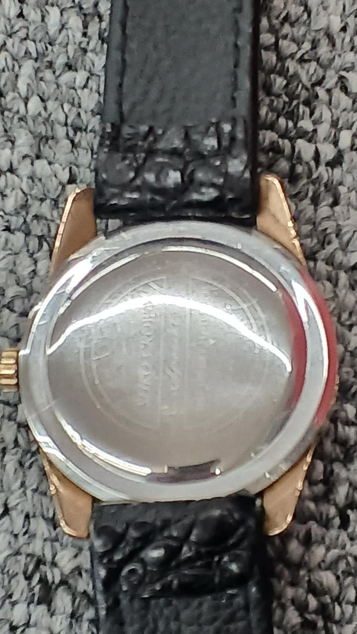 SEIKO CROWN Manual Winding Wristwatch - Banzai Thrifting | BanzaiHobby