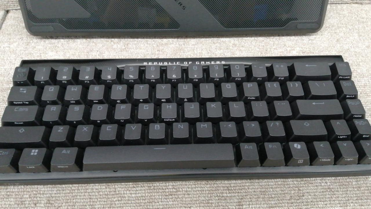 ASUS Gaming Keyboard M605 - Banzai Thrifting | BanzaiHobby