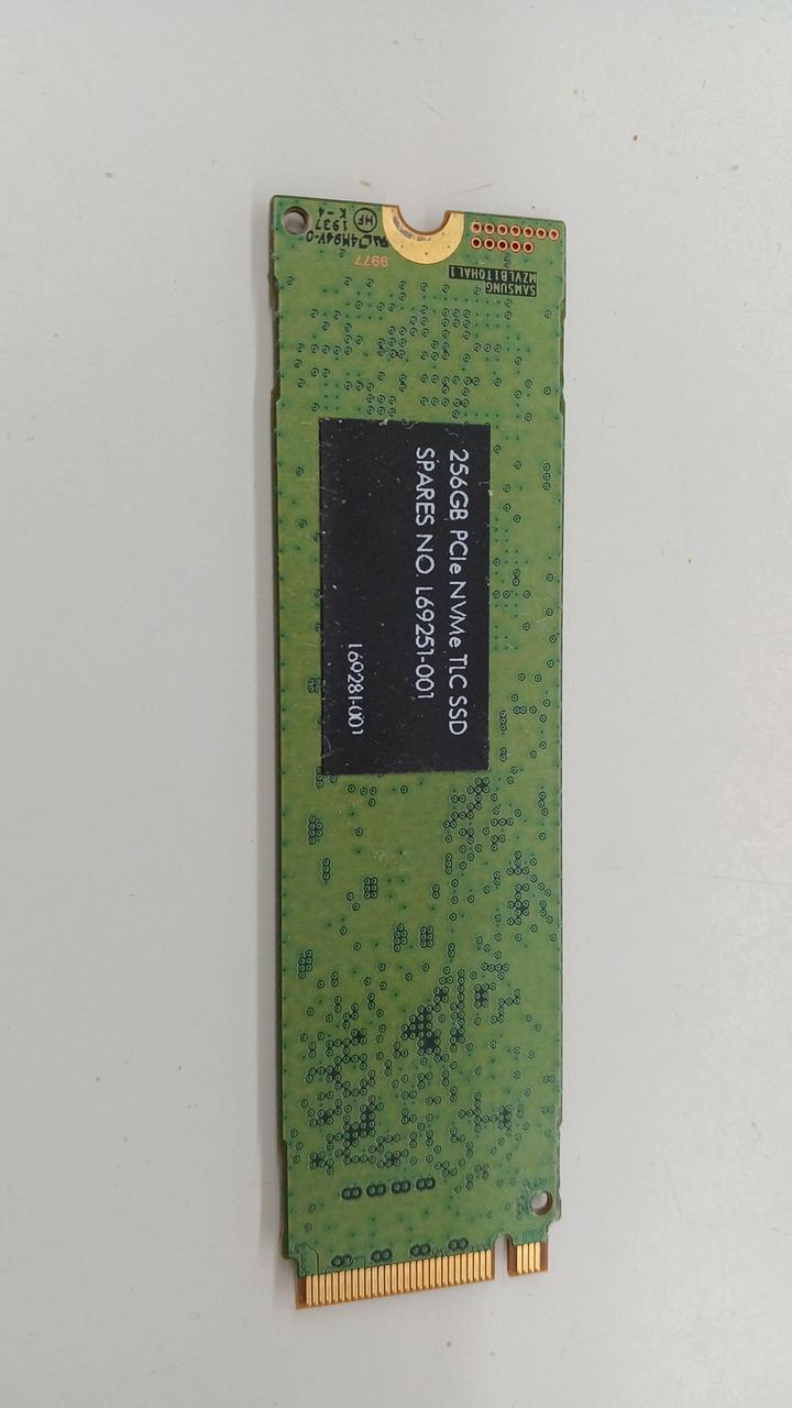 SUMSUNG M.2 SSD 256GB MZ-VLB2560 - Banzai Thrifting | BanzaiHobby