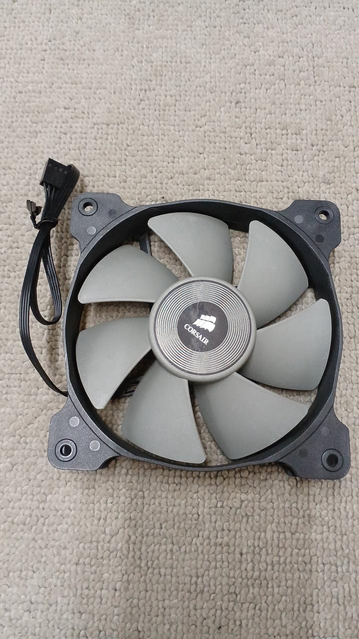 CORSAIR CPU Cooler H60 CW-9060007-WW - Banzai Thrifting | BanzaiHobby