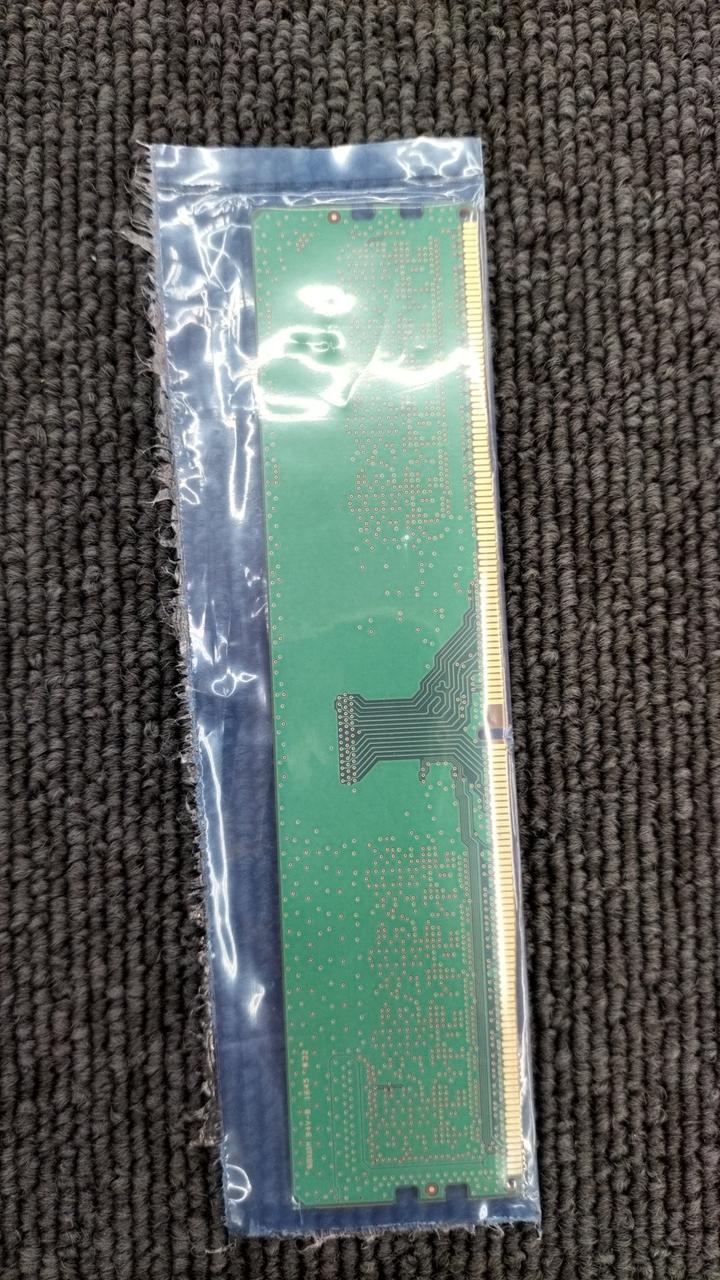 SAMSUNG DDR4 Desktop Memory M378A5143EB2-CRC - Banzai Thrifting | BanzaiHobby