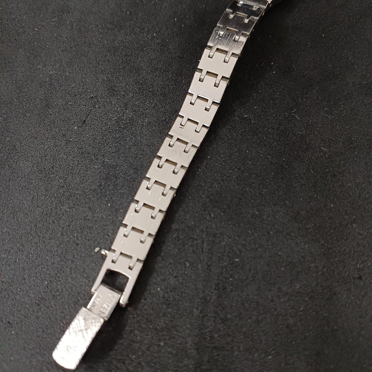 CITIZEN Wristwatch 6750 - Banzai Thrifting | BanzaiHobby