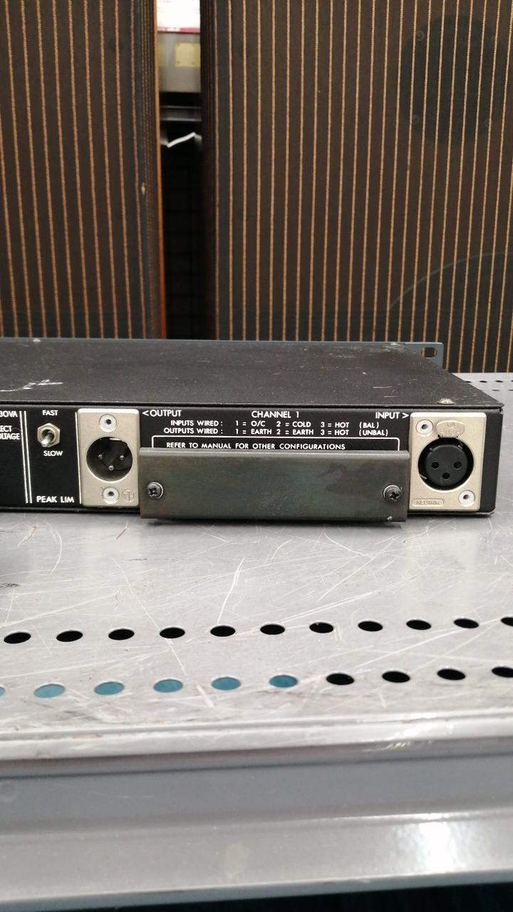 BSS Compressor DPR-402 - Banzai Thrifting | BanzaiHobby