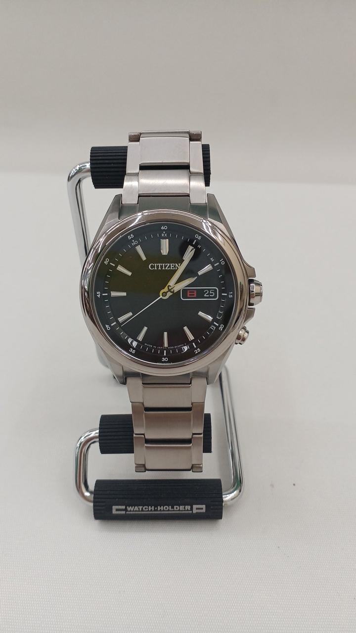 CITIZEN Eco-Drive H100-S098335 - Banzai Thrifting | BanzaiHobby