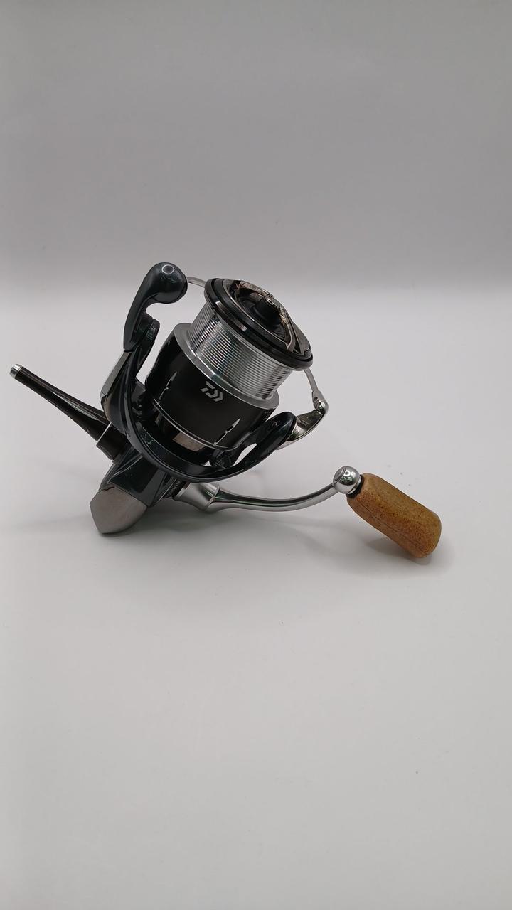 DAIWA Spinning Reel 24 LUVIAS LT2500S 388972 - Banzai Thrifting | BanzaiHobby